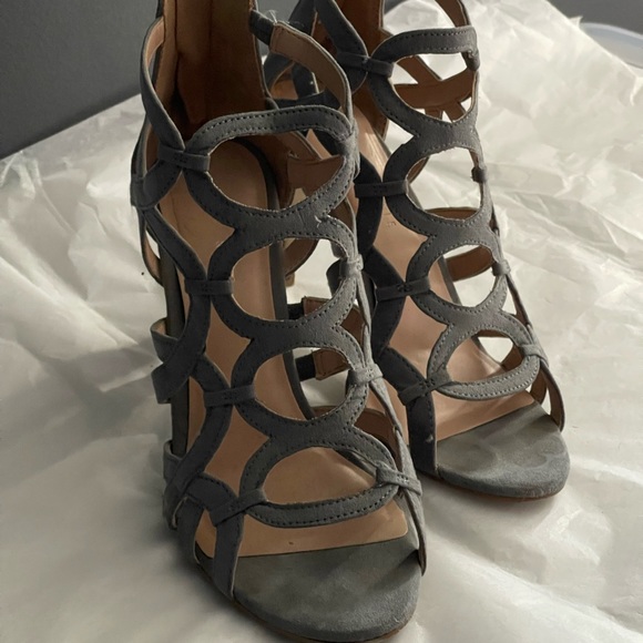 Kelly & Katie heels - Picture 3 of 4